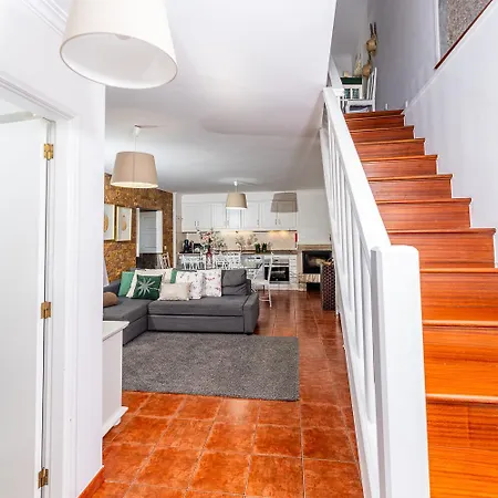 Casa Em Сasa de vacaciones *